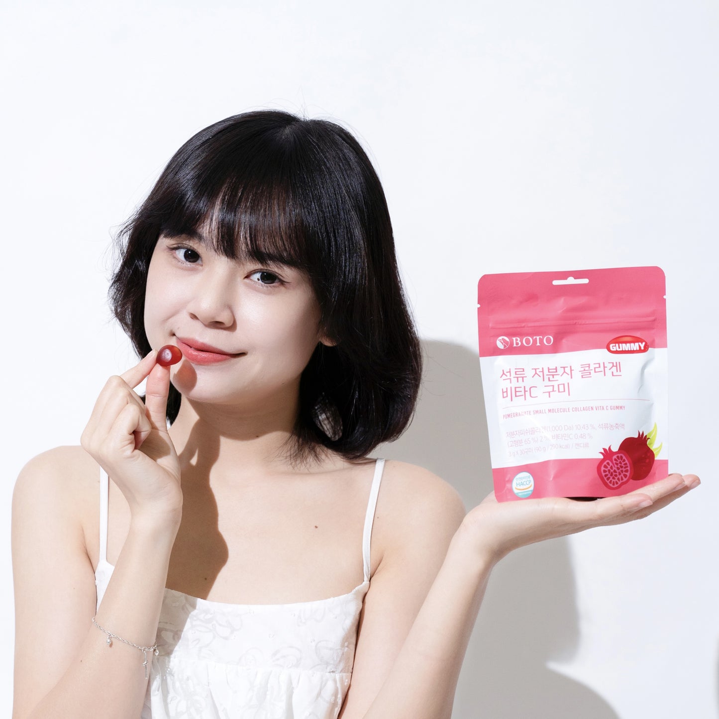 BOTO Pomegranate Small Molecule Collagen Vita C Gummy