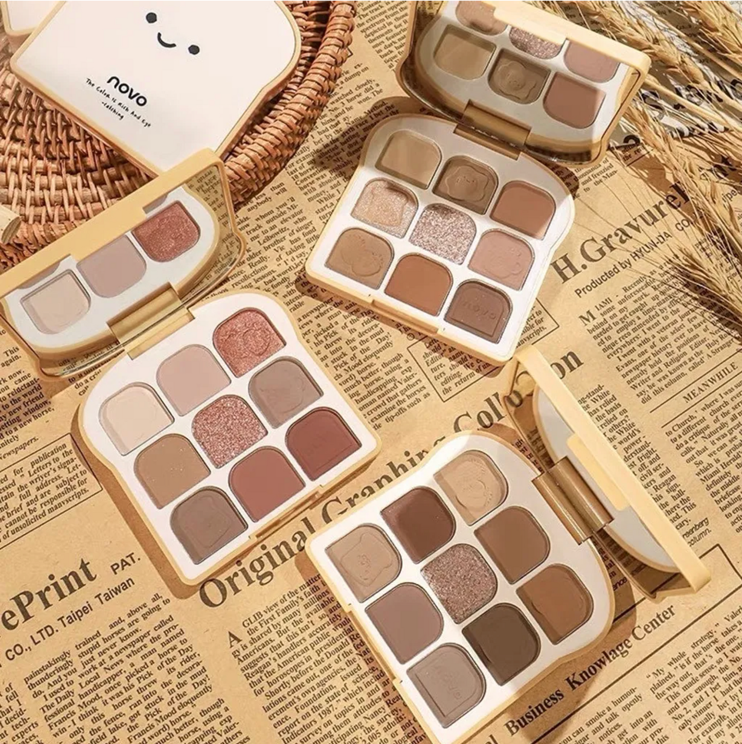 Novo Clear and Soft Toast Eyeshadow Palette